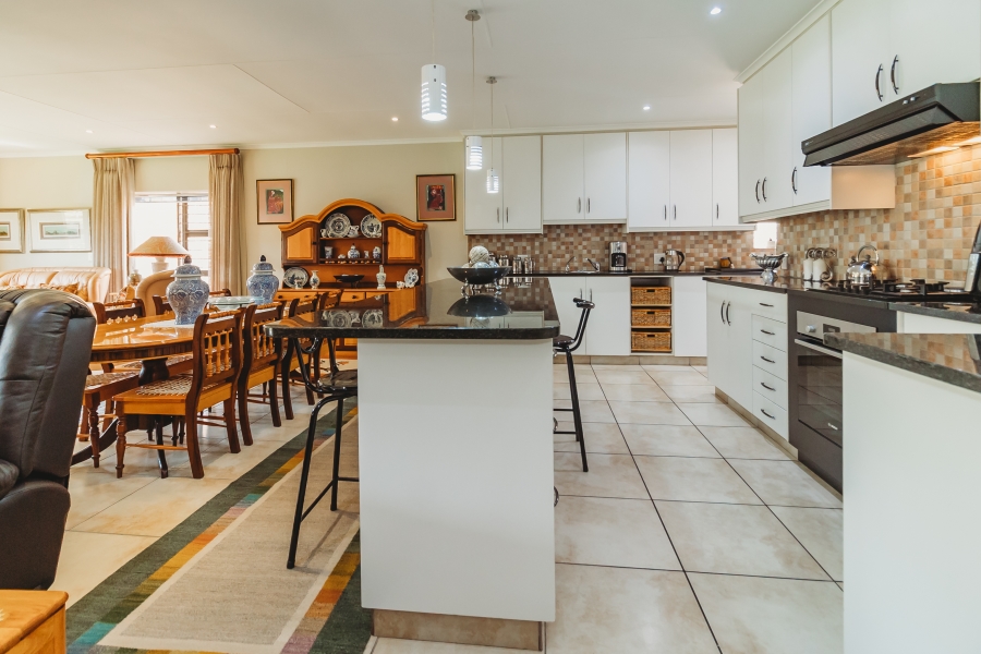 3 Bedroom Property for Sale in Heather Park Western Cape